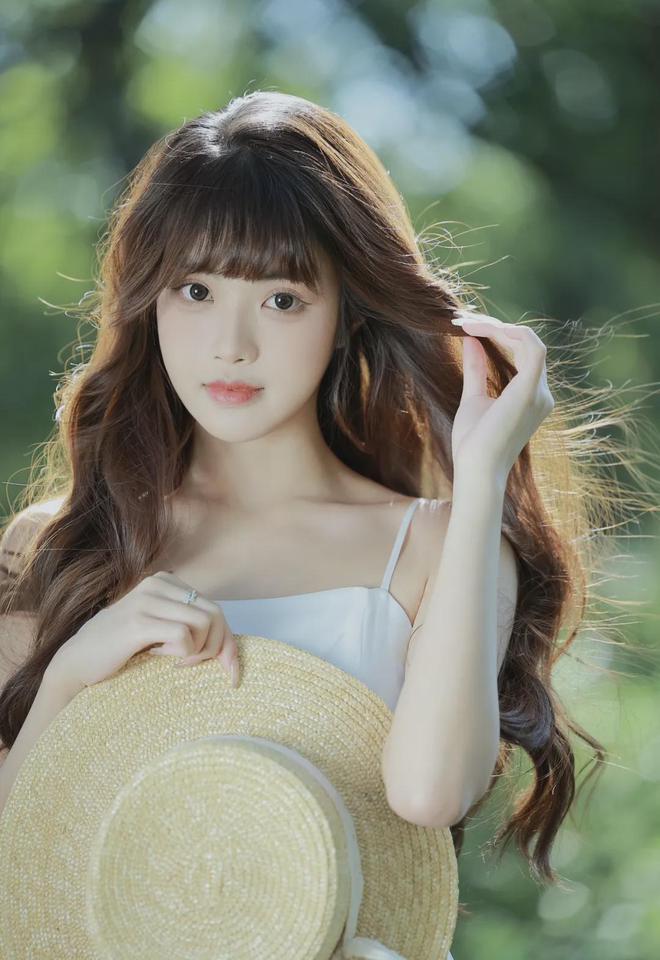 华被捅流口水的游戏AG真人原神神里凌